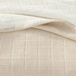Textured Grid Coverlet Beige - Hearth & Hand™ With Magnolia -Hearth & Hand With Magnolia GUEST edd1f9cd b0b5 4020 bcc3 e11bcddfaa63
